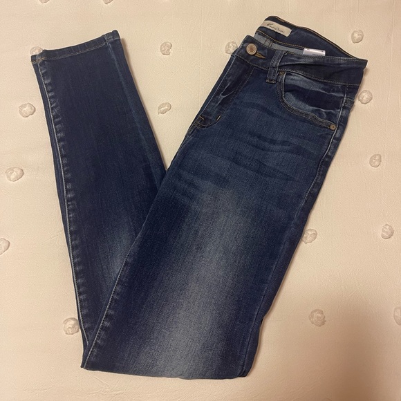KanCan Skinny Jean - Size 5/26 - Picture 3 of 9